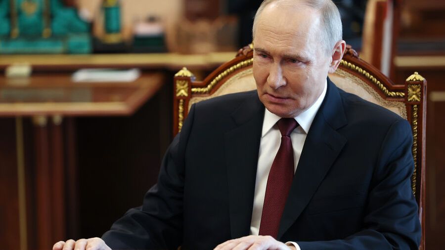 Putin Çinə rəsmi səfər etməyi planlaşdırır