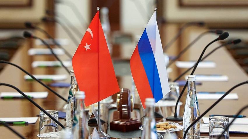 Rusiya nümayəndə heyəti Ukrayna ilə bağlı danışıqlar üçün İstanbuldadır