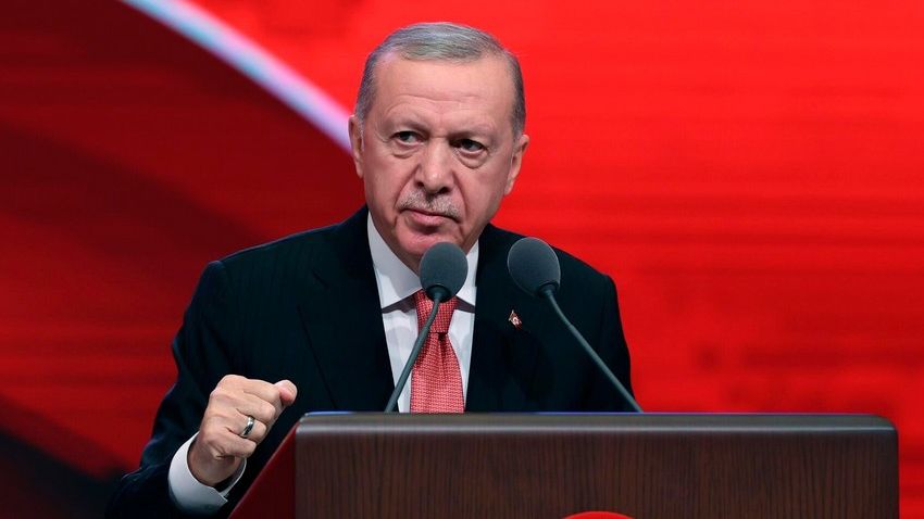 Prezident İlham Əliyev Budapeştdə TDT-nin qeyri-rəsmi iclasında iştirak edir