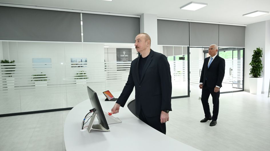 Prezident İlham Əliyev Laçın Elektrik Şəbəkəsi Rəqəmsal İdarəetmə Mərkəzinin açılışında iştirak edib
