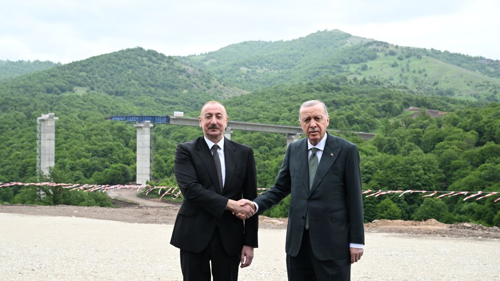 Azərbaycan və Türkiyə prezidentləri Kəlbəcər-Laçın avtomobil yolunda görülən tikinti işləri ilə tanış olublar
