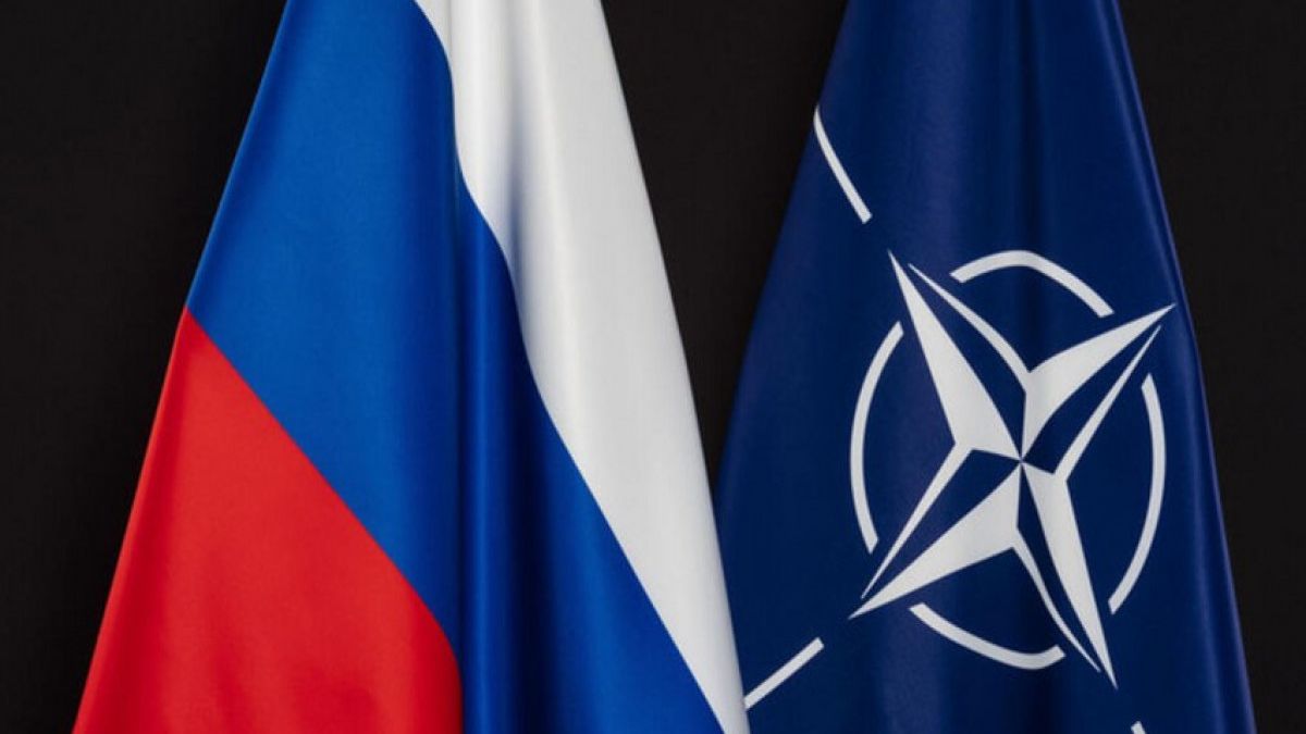 Rəsmi Moskva: NATO Rusiya ilə hərbi toqquşmaya hazırlaşır