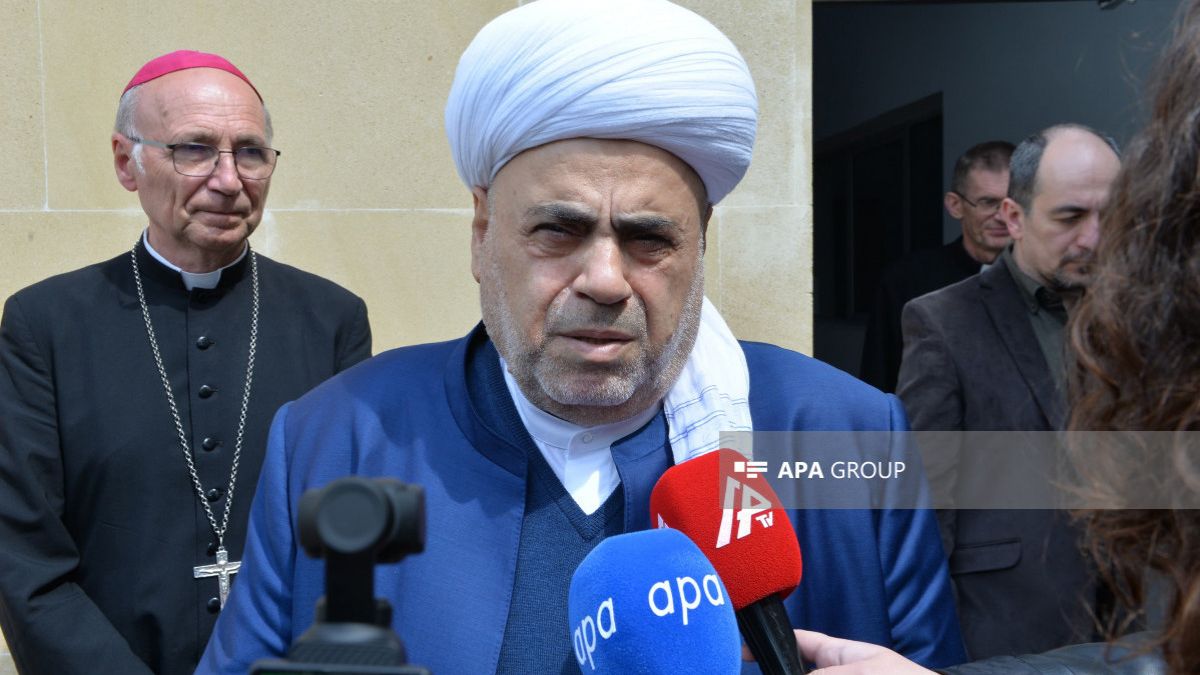 Allahşükür Paşazadə: İrəvan Qazılığının bərpasına Ermənistanın münasibəti bizi maraqlandırmır
