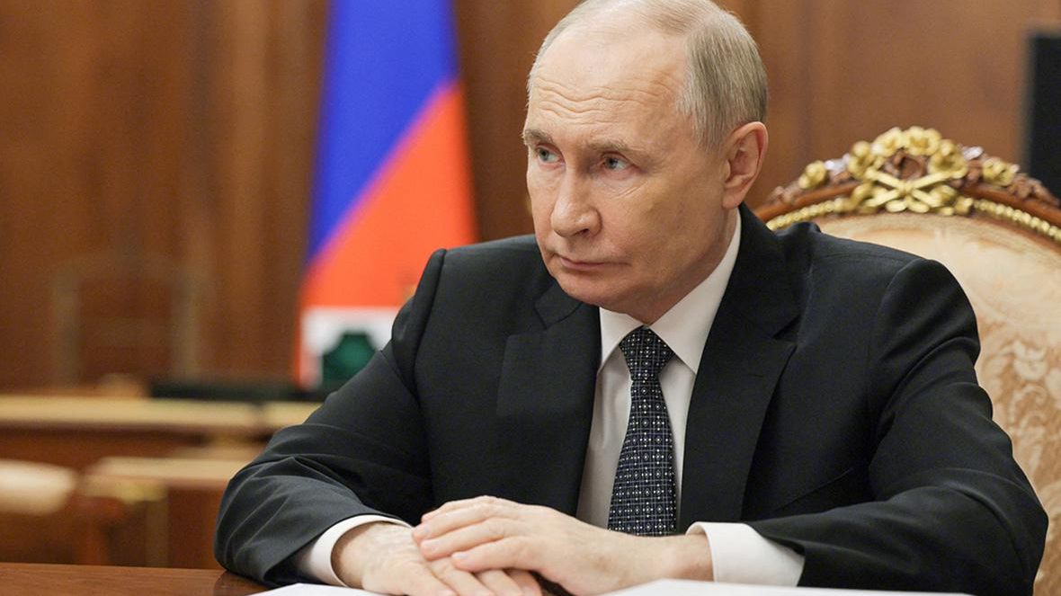 Putin: Yaxın Şərqdəki münaqişəyə regiondankənar qüvvələr cəlb olunur