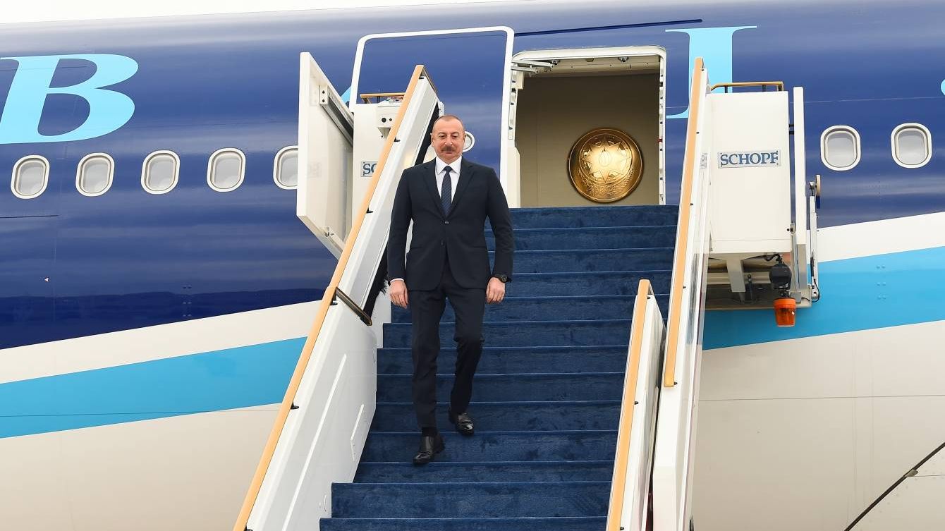 Prezident İlham Əliyev Birləşmiş Ərəb Əmirliklərinə işgüzar səfərə gəlib