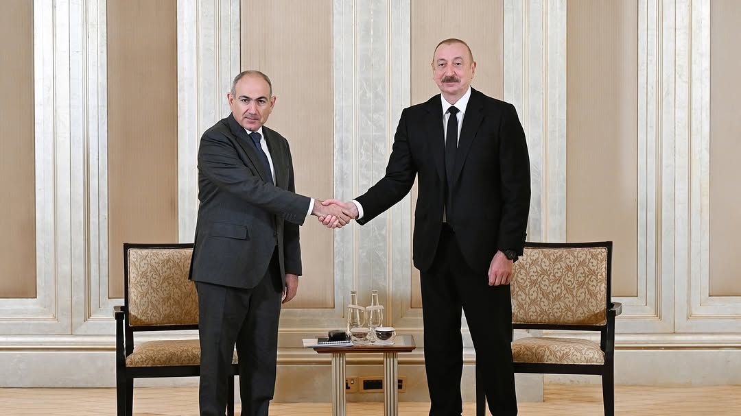 azerbaycanla-ermenistan-arasinda-sulh-muqavilesi-imzalanacaqminbsp-1752256875